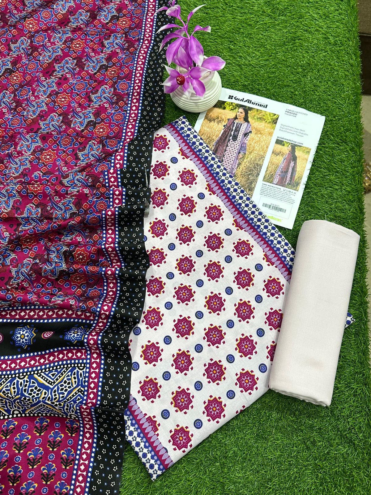 Gul-Ahmed Premium Printed Linen 3-Piece Suit [Unstitched]