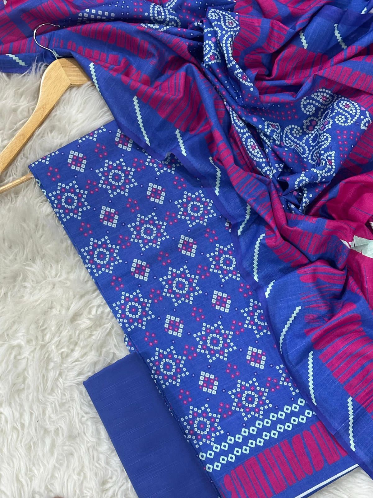Gul-Ahmed Premium Printed Khaddar 3-Piece Suit [Unstitched]