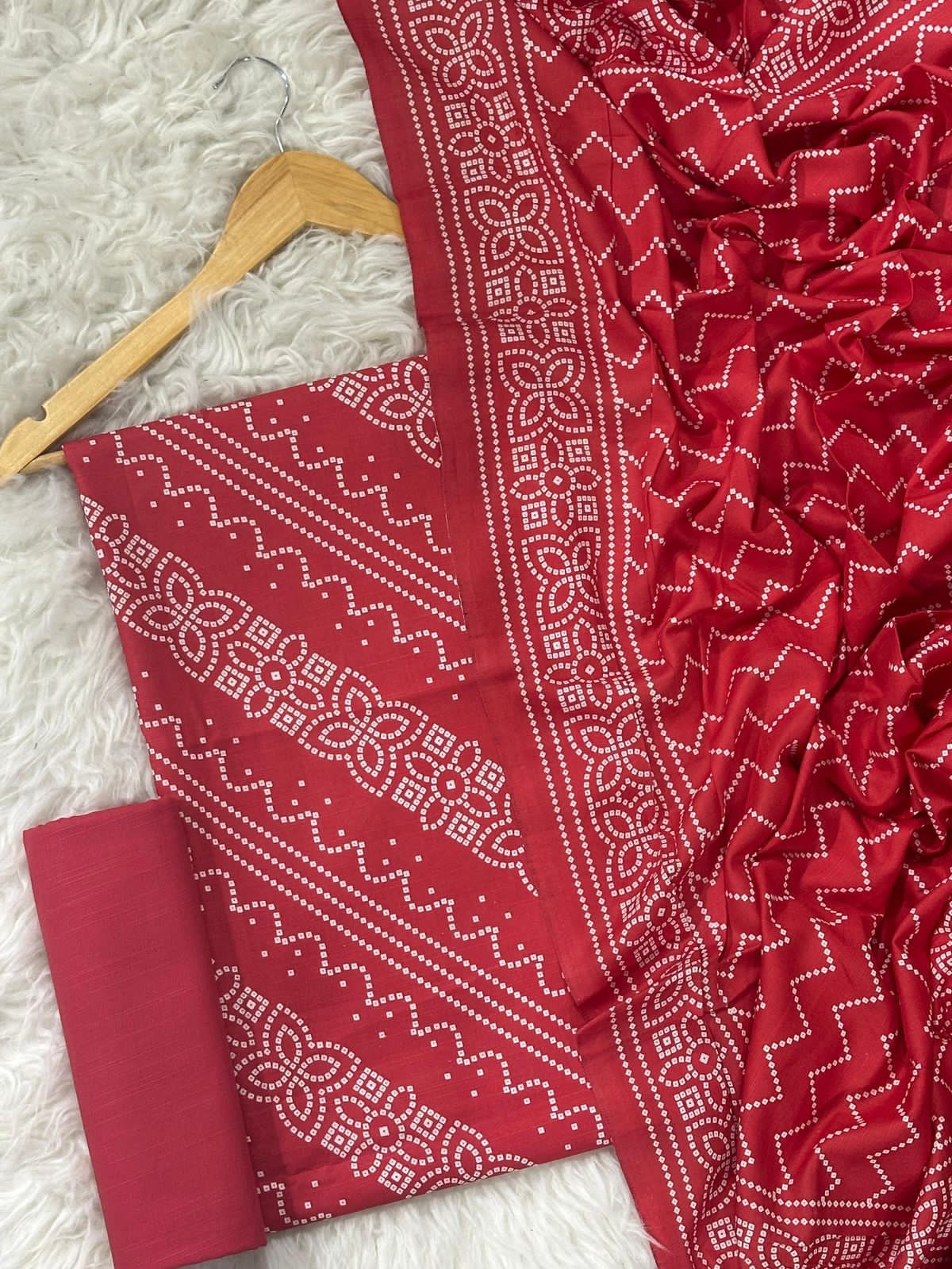 Gul-Ahmed Premium Printed Khaddar 3-Piece Suit [Unstitched]
