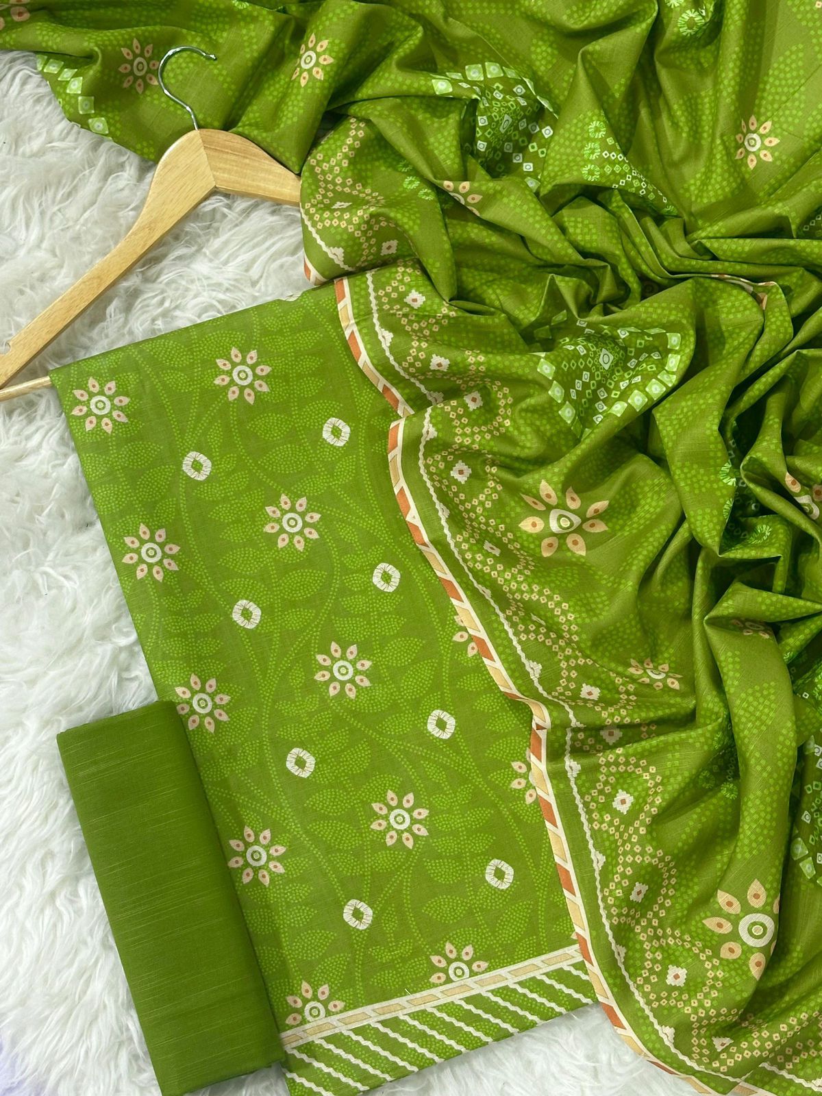 Gul-Ahmed Premium Printed Khaddar 3-Piece Suit [Unstitched]